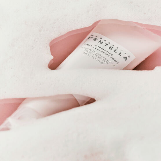 SKIN1004 POREMIZING CLEANSING FOAM 125ML